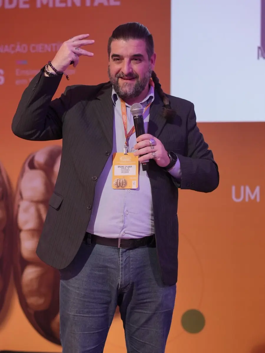 Dr. Bruno Zylber, referência em saúde intestinal